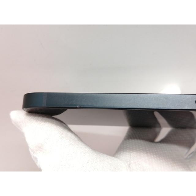 【中古】Apple docomo 【SIMフリー】 iPhone 14 256GB ミッドナイト MPVW3J/A【新宿】保証期間１ヶ月【ランクB】の画像