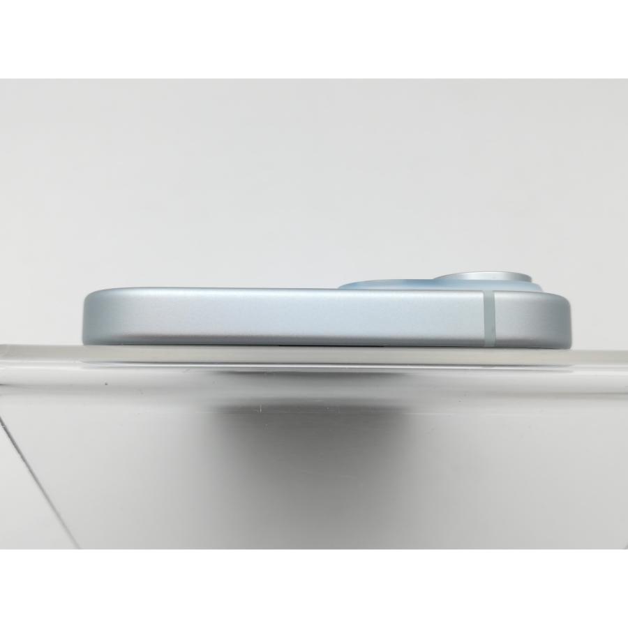 【中古】Apple docomo 【SIMフリー】 iPhone 15 128GB ブルー MTML3J/A【中野】保証期間１ヶ月【ランクB】の画像