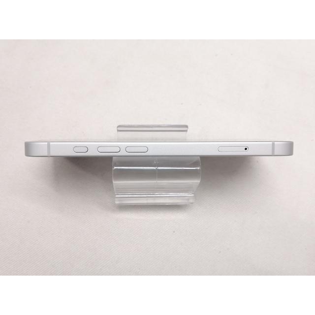 【中古】Apple au 【SIMフリー】 iPhone 16e 128GB ホワイト MD1R4J/A【仙台駅東口】保証期間１ヶ月【ランクA】の画像