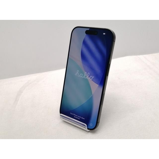 【中古】Apple 国内版 【SIMフリー】 iPhone 17 256GB ブラック MG674J/A【仙台駅東口】保証期間１ヶ月【ランクA】の画像