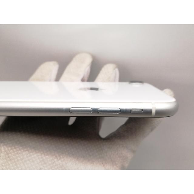 中古】Apple au 【SIMロック解除済み】 iPhone XR 128GB ホワイト 
