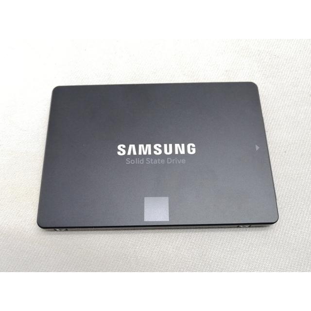 PC/タブレット (未使用・未開封品)Samsung 860 EVO 500GB SATA 2.5