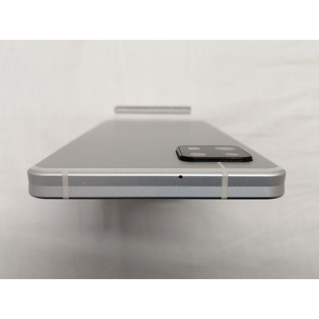 中古】SHARP au 【SIMフリー】 AQUOS sense6s シルバー 4GB 64GB SHG07