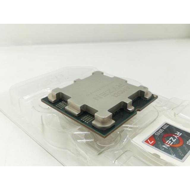 中古】AMD Ryzen 7 7800X3D (4.2GHz/TC:5GHz) BOX AM5/8C/16T/L3 96MB