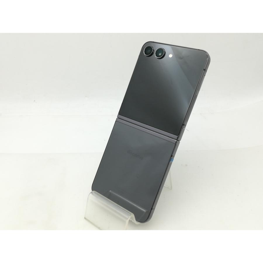 中古】SAMSUNG docomo 【SIMフリー】 Galaxy Z Flip5 グラファイト 8GB