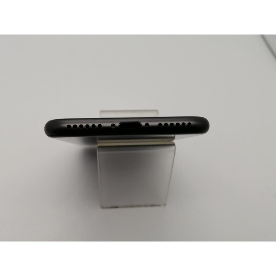 中古】Apple au 【SIMロック解除済み】 iPhone 8 64GB スペースグレイ