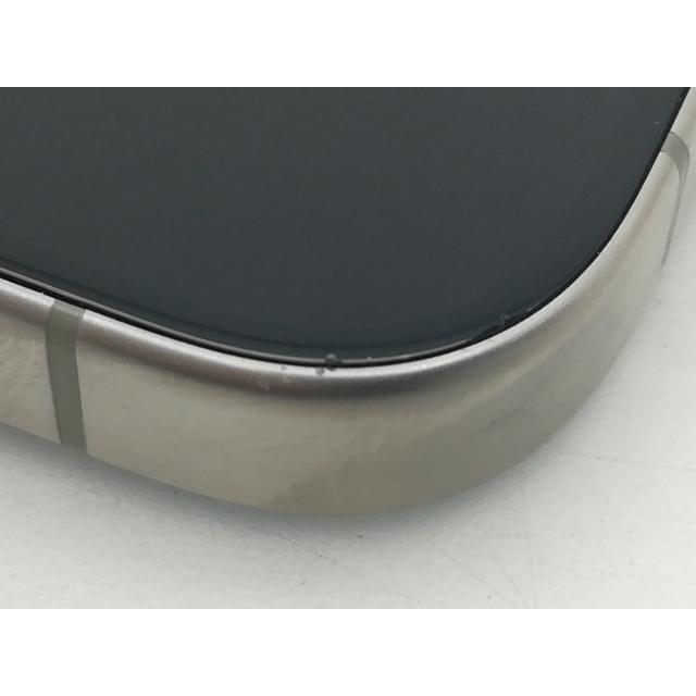 【中古】Apple 国内版 【SIMフリー】 iPhone 15 Pro 256GB ナチュラルチタニウム MTUF3J/A【大須】保証期間１ヶ月【ランクB】の画像