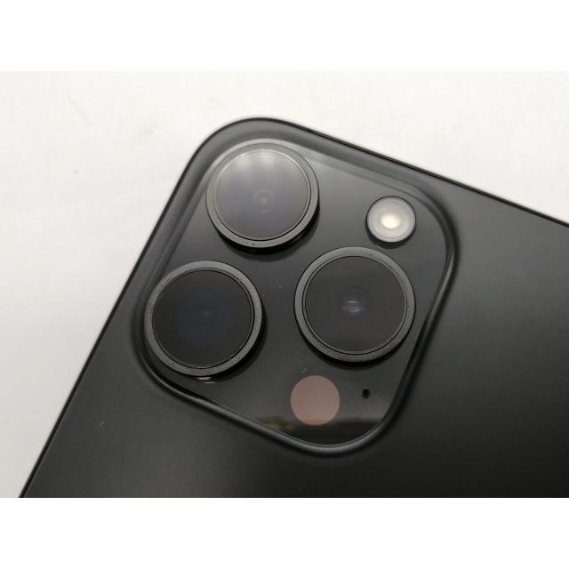 【中古】Apple 国内版 【SIMフリー】 iPhone 15 Pro 256GB ブラックチタニウム MTUC3J/A【大須アメ横】保証期間１ヶ月【ランクC】の画像