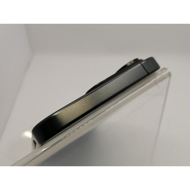 【中古】Apple 国内版 【SIMフリー】 iPhone 15 Pro Max 256GB ブラックチタニウム MU6P3J/A【大須2】保証期間１ヶ月【ランクA】の画像