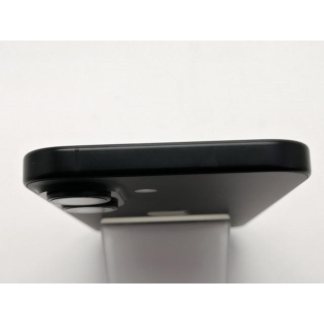 【中古】Apple SoftBank 【SIMフリー】 iPhone 16 256GB ブラック MYDW3J/A【大須アメ横】保証期間１ヶ月【ランクB】の画像