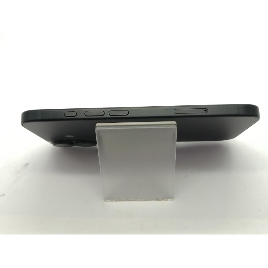 【中古】Apple SoftBank 【SIMフリー】 iPhone 16 256GB ブラック MYDW3J/A【大須アメ横】保証期間１ヶ月【ランクB】の画像