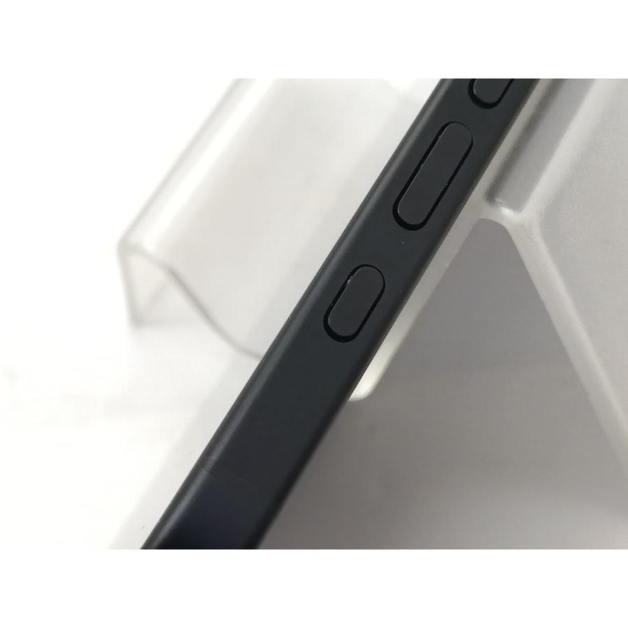 【中古】Apple SoftBank 【SIMフリー】 iPhone 16 256GB ブラック MYDW3J/A【大須アメ横】保証期間１ヶ月【ランクB】の画像