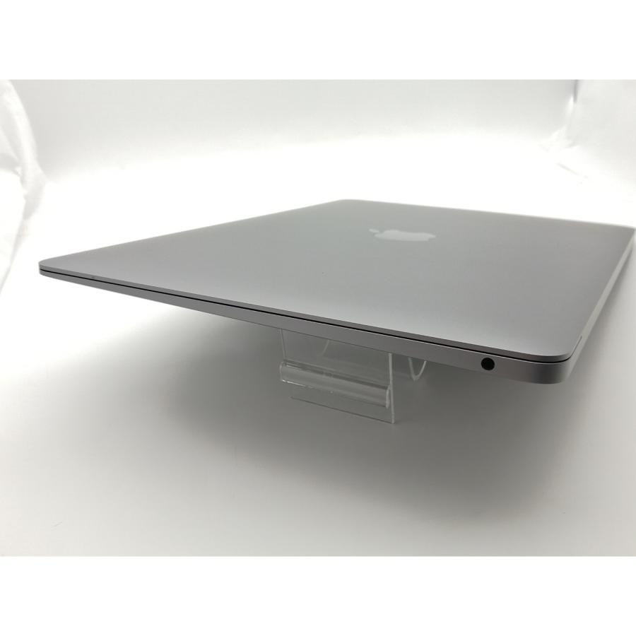 【中古】Apple MacBook Air 13インチ CTO (M1・2020) スペースグレイ Apple M1(CPU:8C/GPU:8C)/8G/2T【大須2】保証期間１ヶ月【ランクA】の画像