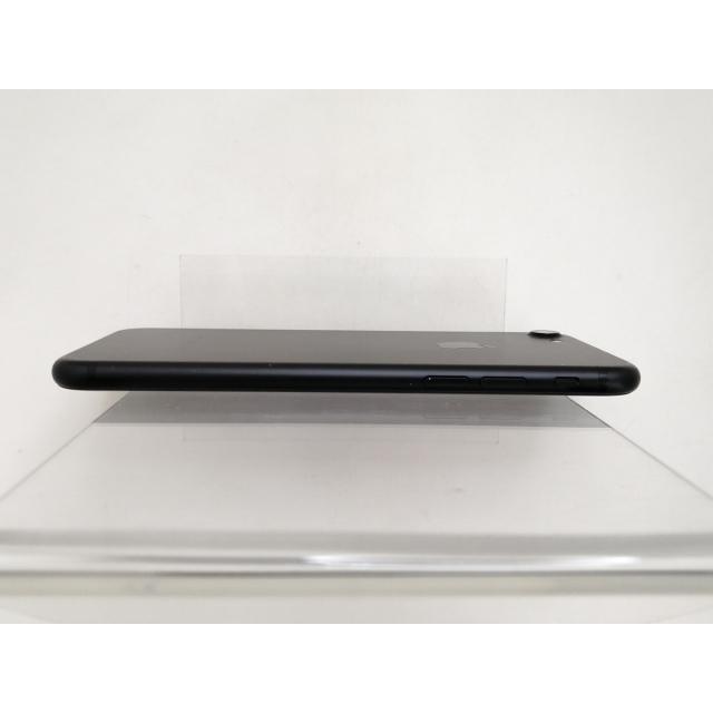中古】Apple docomo 【SIMロックあり】 iPhone 7 32GB ブラック MNCE2J