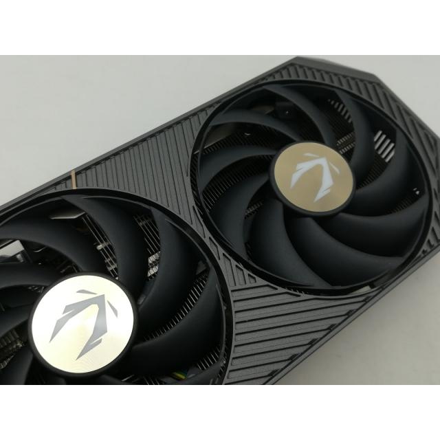 中古】ZOTAC GAMING GeForce RTX 5070 SOLID OC ZT-B50700J-10P