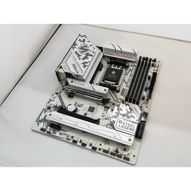 中古】ASRock B650 Steel Legend WiFi B650/AM5/ATX【秋葉3号】保証