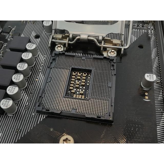 中古】ASUS B250 MINING EXPERT B250/LGA1151/18 x PCIex1Slot/ATX