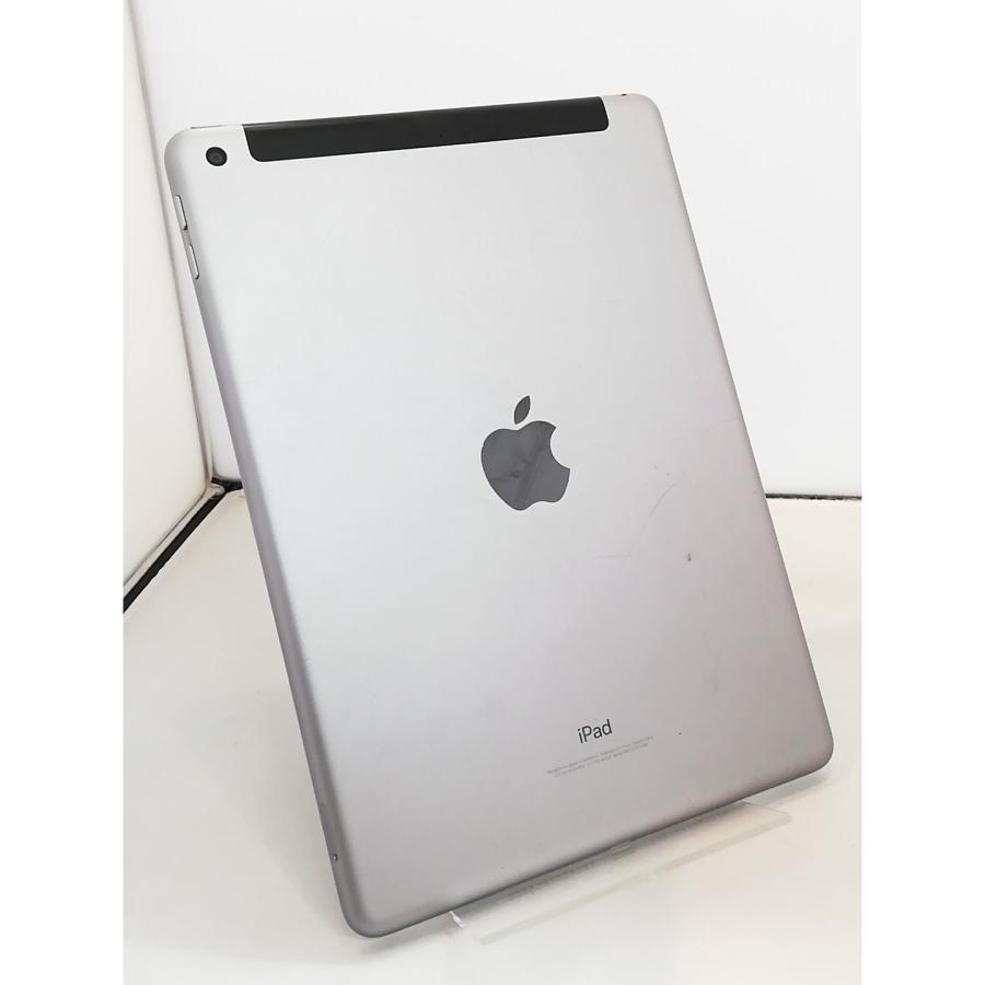 Apple - 新品未開封　iPad第6世代　docomo 中古】Apple docomo 【SIMロック解除済み】 iPad（第6世代/2018） 32GB