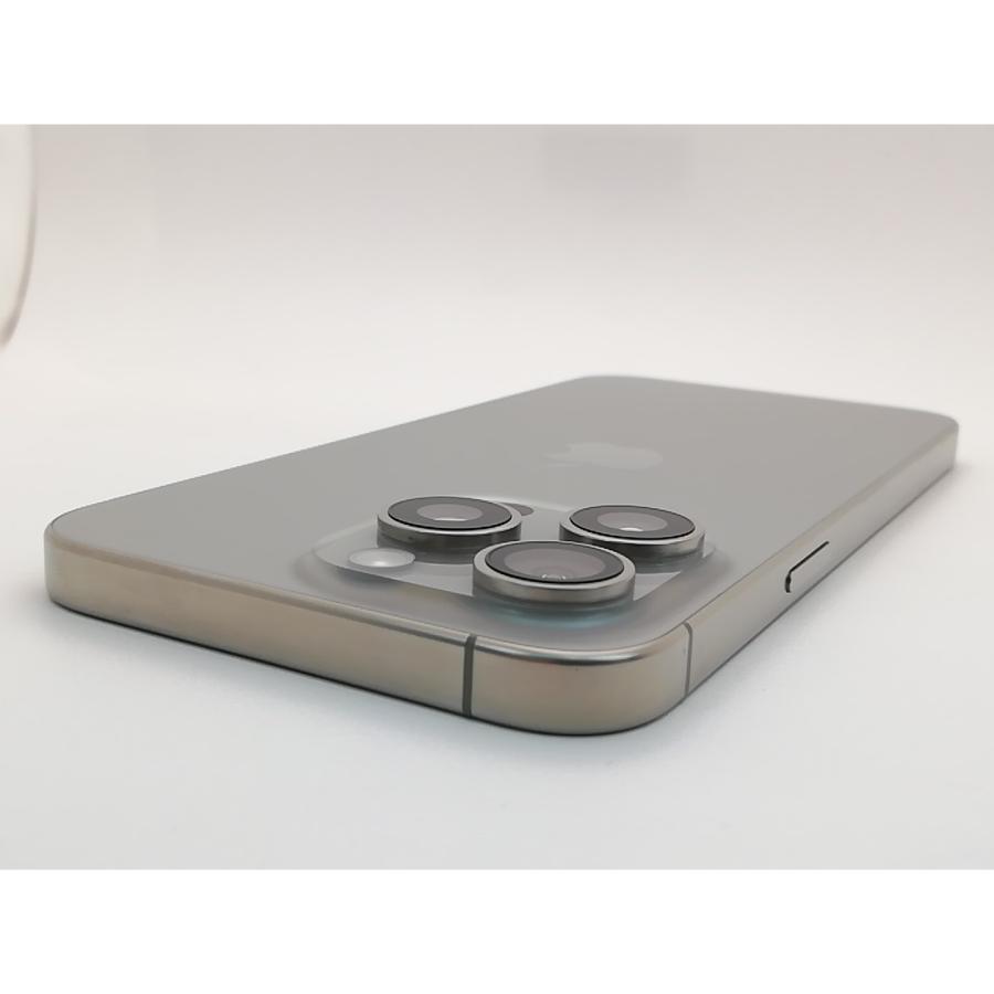 中古】Apple 海外版 【SIMフリー】 iPhone 15 Pro Max 1TB ナチュラル