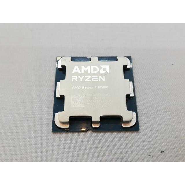 AMD Ryzen 7 8700G 【中古】 中古】AMD Ryzen 7 8700G (4.2GHz/TC:5.1GHz) BOX AM5/8C/16T/L3 16MB