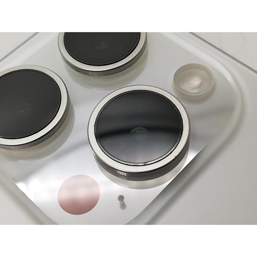 【中古】Apple 国内版 【SIMフリー】 iPhone 15 Pro 256GB ホワイトチタニウム MTUD3J/A【秋葉4号】保証期間１ヶ月【ランクC】の画像