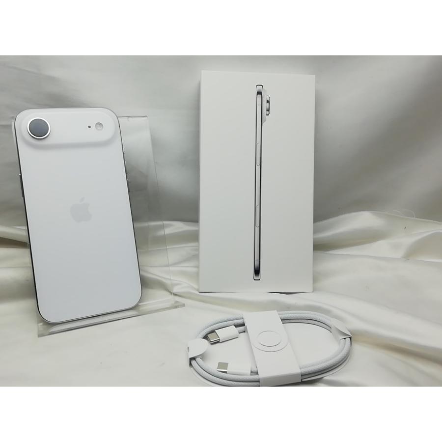 【中古】Apple 国内版 【SIMフリー】 iPhone Air 512GB クラウドホワイト MG2D4J/A【秋葉3号】保証期間１ヶ月【ランクA】の画像
