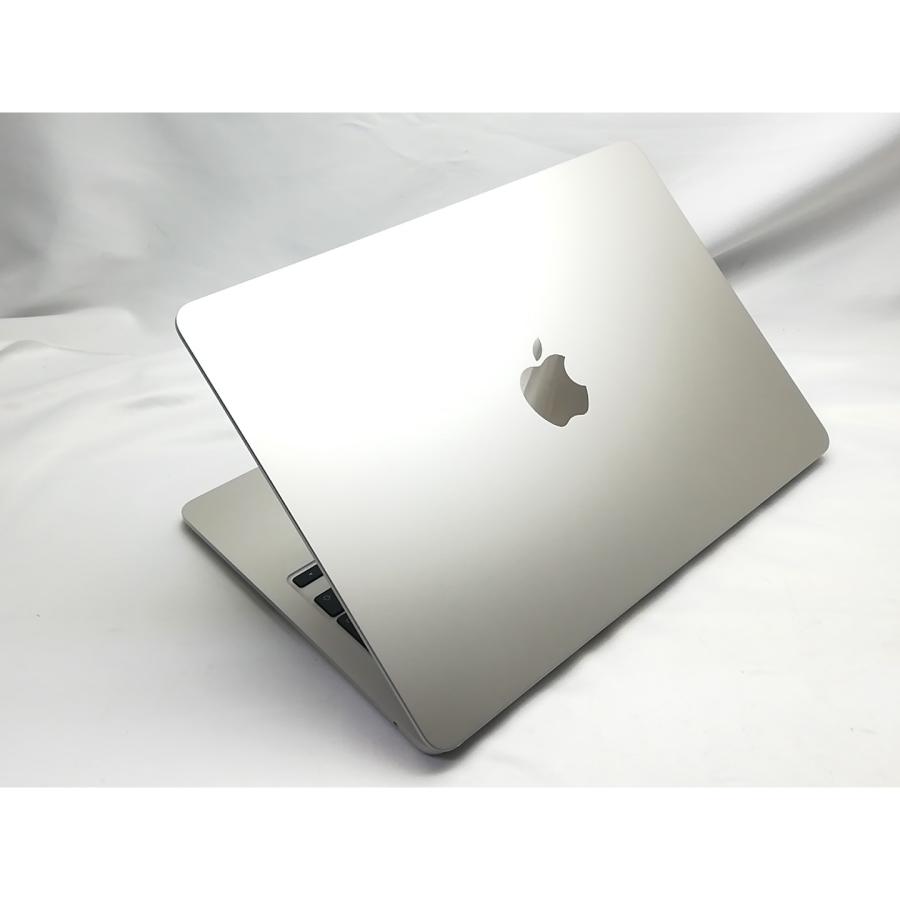 【美品】MacBook Air M2 13インチ　256GB スターライト 13-inch MacBook Air | M2 Chip | 256GB - Starlight - iStore Namibia