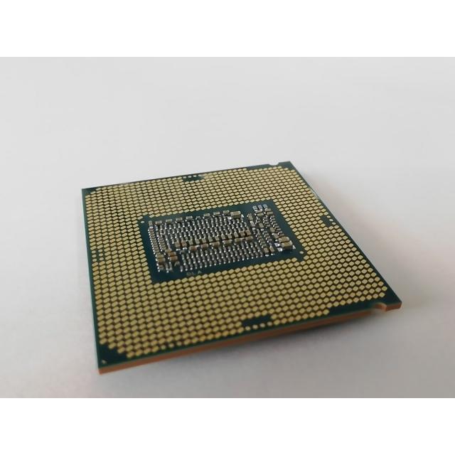 中古】Intel Core i9-9900K (3.6GHz/TB:5GHz/SRELS/P0) bulk LGA1151