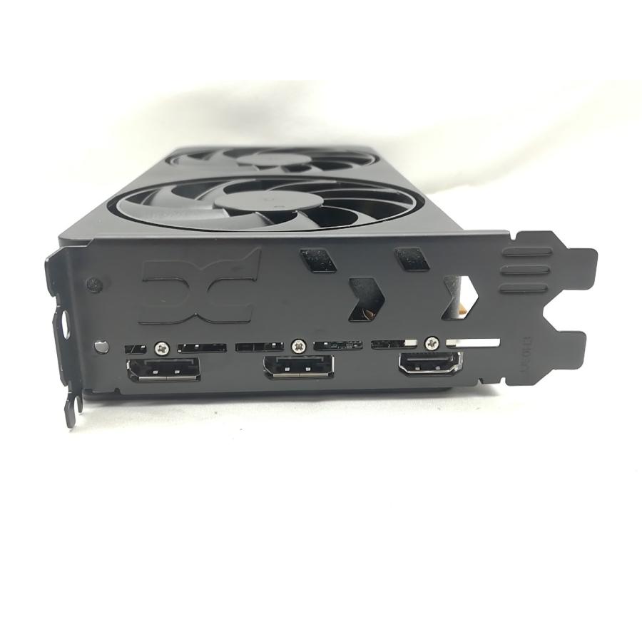 中古】玄人志向 RD-RX9060XT-E16GB/DF RX9060XT/16GB(GDDR6)【秋葉3号