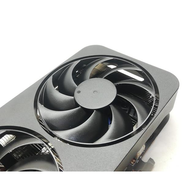 中古】玄人志向 RD-RX9060XT-E16GB/DF RX9060XT/16GB(GDDR6)【秋葉3号