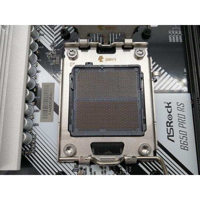 B650 Pro RS 【ウルトラ】 B650/AM5/2.5GbitLAN/ATX【秋葉2号】保証期間１週間