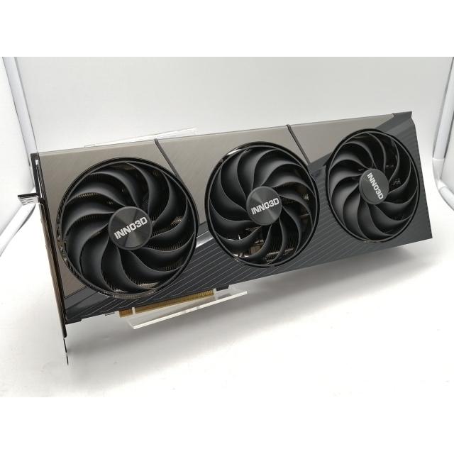 中古】Inno3D GeForce RTX 5090 X3 GD5090-32GERX3 RTX5090/32GB(GDDR7