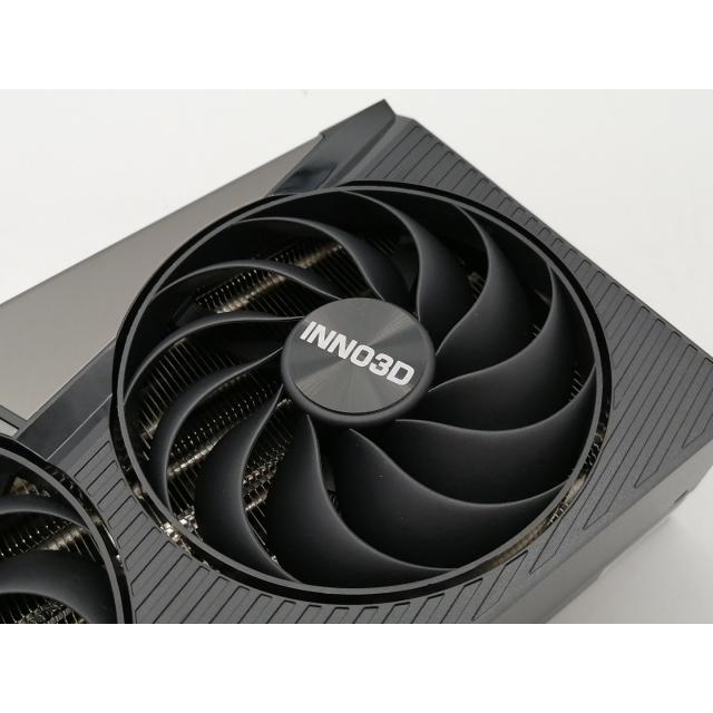 中古】Inno3D GeForce RTX 5090 X3 GD5090-32GERX3 RTX5090/32GB(GDDR7