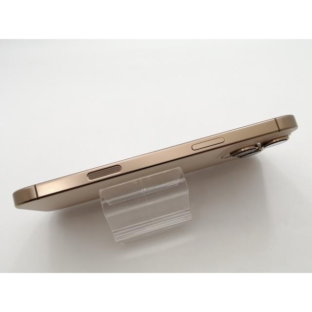 中古】Apple 海外版 【SIMフリー】 iPhone 16 Pro Max 256GB デザート