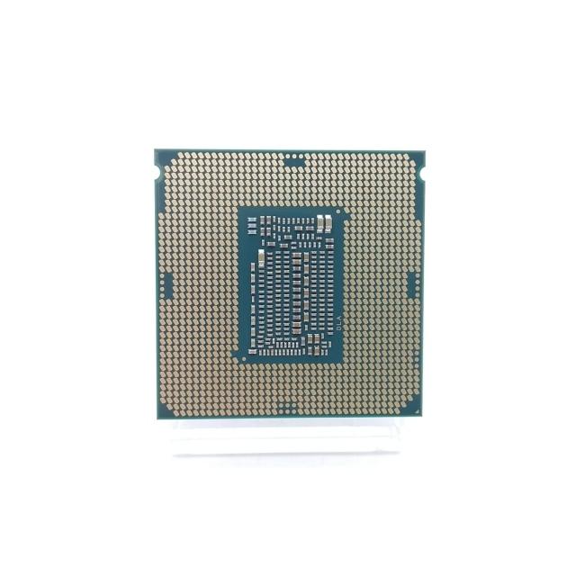 中古】Intel Core i7-9700K (3.6GHz/TB:4.9GHz/SRG15/R0) BOX LGA1151
