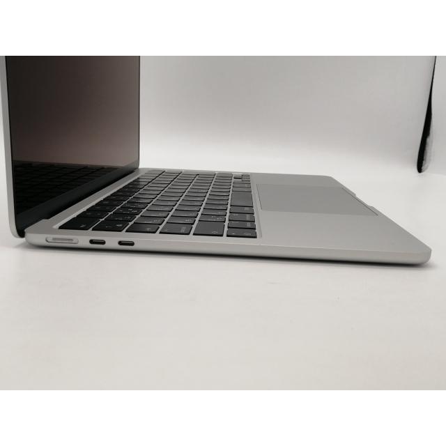 【中古】Apple MacBook Air 13インチ CTO (M3,2024) シルバー M3(CPU:8C/GPU:10C)/24G/256G【秋葉2号】保証期間１ヶ月【ランクA】の画像