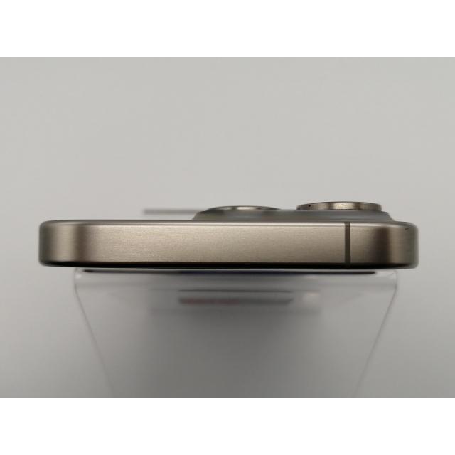 【中古】Apple 国内版 【SIMフリー】 iPhone 15 Pro 256GB ナチュラルチタニウム MTUF3J/A【熊本】保証期間１ヶ月【ランクC】の画像