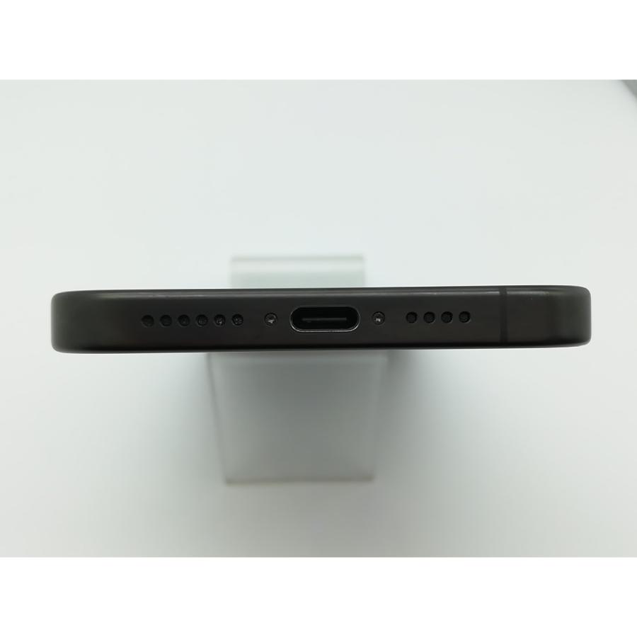 【中古】Apple docomo 【SIMフリー】 iPhone 15 Pro Max 256GB ブラックチタニウム MU6P3J/A【秋葉本店】保証期間１ヶ月【ランクC】の画像
