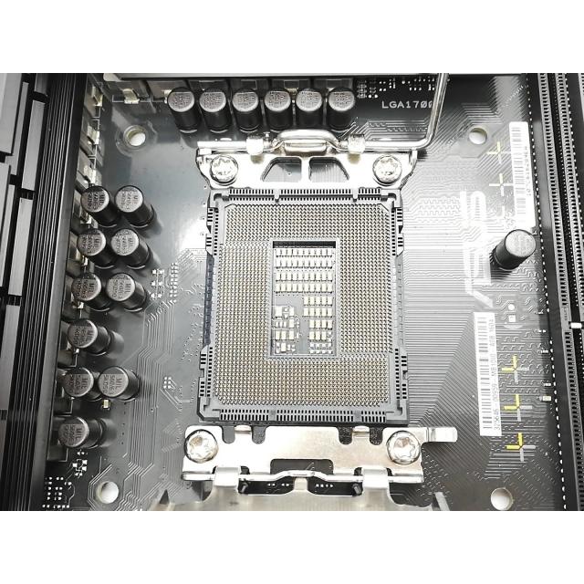 ASUS TUF GAMING B760M-PLUS D4 中古美品 中古】ASUS TUF GAMING B760M-PLUS D4 B760(DDR4)/LGA1700/MicroATX