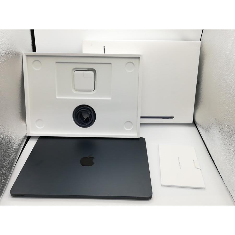 【中古】Apple MacBook Air 13インチ  M3(CPU:8C/GPU:8C) 8GB/256GB ミッドナイト MRXV3J/A (13インチ, M3, 2024)【秋葉2号】保証期間１ヶ月【ランクA】の画像
