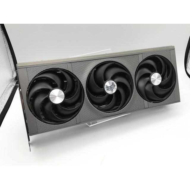中古】SAPPHIRE NITRO+ Radeon RX 9070 GAMING OC 16GB GDDR6 RX9070