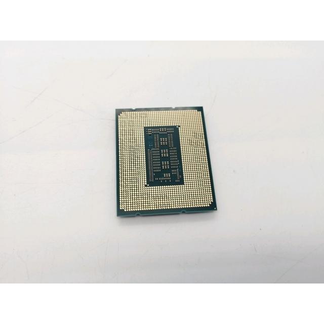 中古】Intel Core i7-13700F(2.1GHz) Bulk LGA1700/16C(P:8C/E:8C)/24T