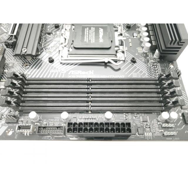 中古】ASRock X670E PG Lightning X670E/AM5/2.5GbitLAN/ATX【秋葉2号