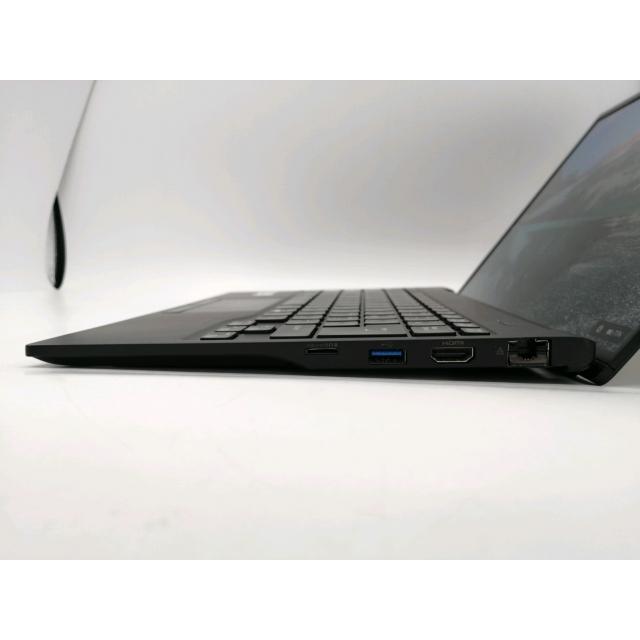 中古】Fujitsu LIFEBOOK UH UH-X/H1 FMVUXH1B ピクトブラック 【i7
