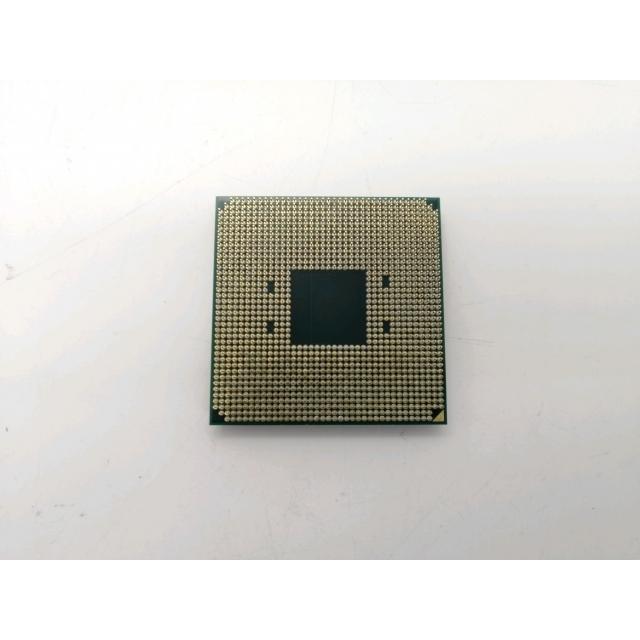 中古】AMD Ryzen 5 5600X (3.7GHz/TC:4.6GHz) BOX AM4/6C/12T/L3 32MB