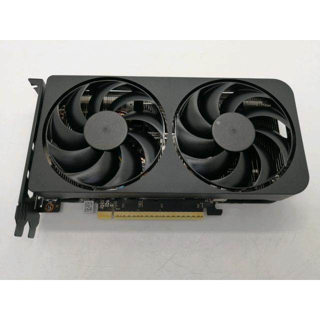 中古】玄人志向 RD-RX9060XT-E16GB/DF RX9060XT/16GB(GDDR6)【秋葉2号