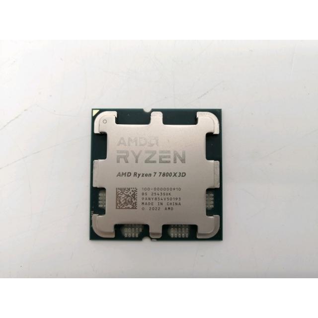 中古】AMD Ryzen 7 7800X3D (4.2GHz/TC:5GHz) BOX AM5/8C/16T/L3 96MB