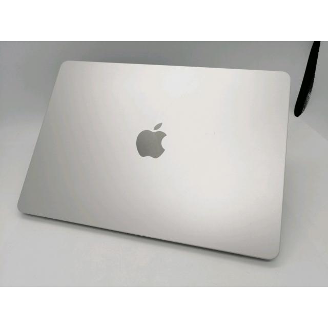 中古】Apple MacBook Air 13インチ M2(CPU:8C/GPU:8C) 16GB/256GB