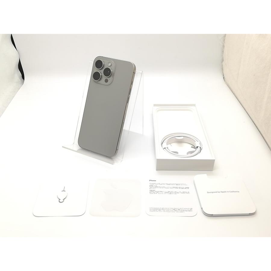 中古】Apple 国内版 【SIMフリー】 iPhone 15 Pro Max 256GB