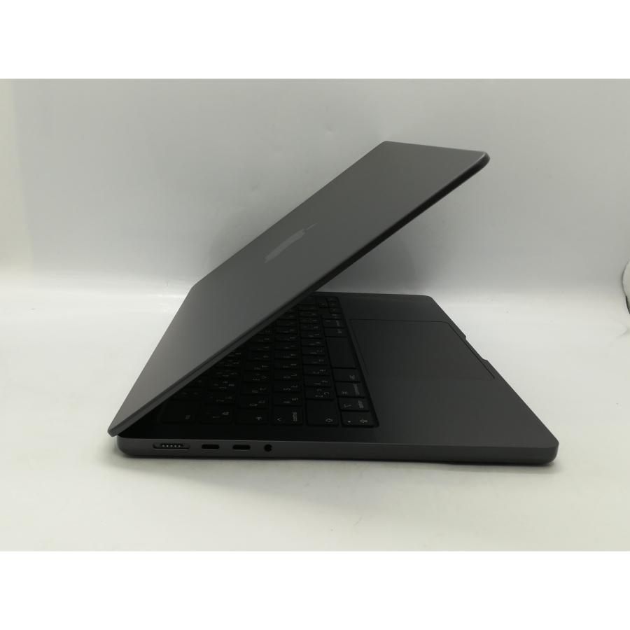 中古】Apple MacBook Pro 14インチ M5(CPU:10C/GPU:10C) 16GB/512GB